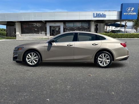 Used 2025 Chevrolet Malibu LT FWD image 6