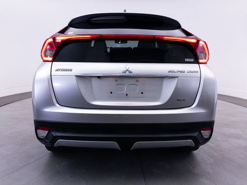 Used 2018 Mitsubishi Eclipse Cross SEL AWD/4WD image 18