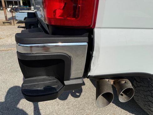 Used 2022 Ford F350 XL w/ Power Equipment Group AWD/4WD image 11