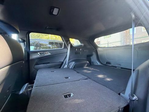 Used 2025 Kia Sportage X-Line AWD/4WD image 6