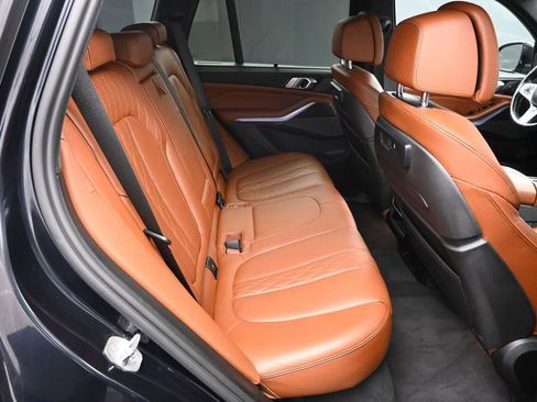 Used 2022 BMW X5 M50i w/ Executive Package AWD/4WD image 37
