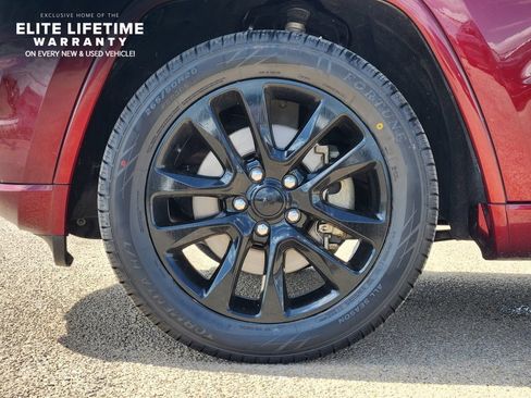 Used 2021 Jeep Grand Cherokee Laredo X RWD image 8