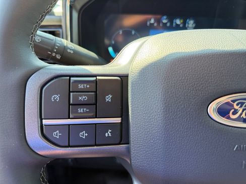 New 2026 Ford F250 Lariat w/ Black Appearance Package AWD/4WD image 20
