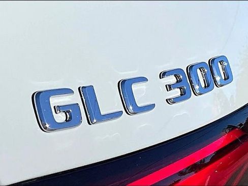 New 2026 Mercedes-Benz GLC 300 GLC 300 image 10