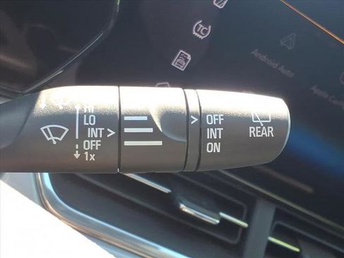 Used 2024 Chevrolet Trax LT w/ Driver Confidence Package image 18