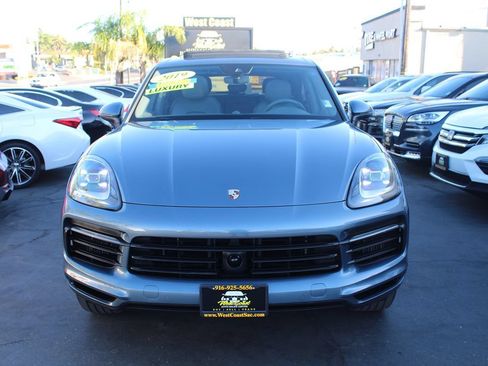 Used 2019 Porsche Cayenne AWD/4WD image 3