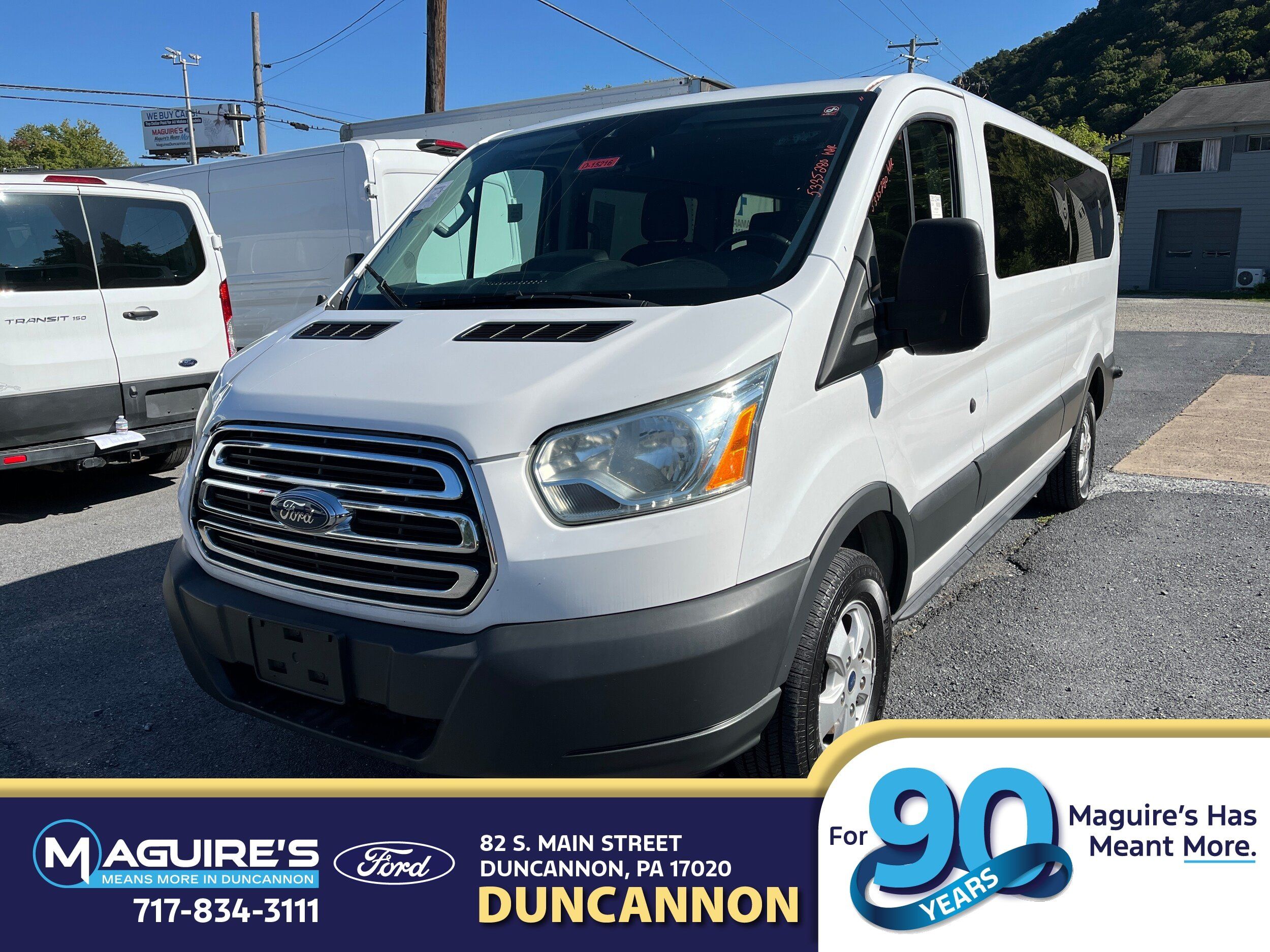 Used 2017 Ford Transit 350 XLT RWD image 1