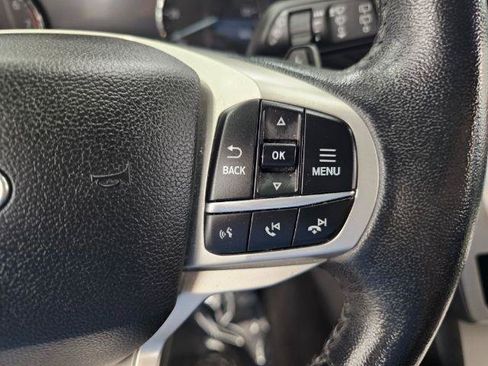 Used 2020 Ford Explorer XLT AWD/4WD image 20