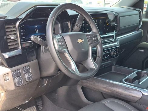 Used 2024 Chevrolet Silverado 2500 LTZ w/ LTZ Plus Package AWD/4WD image 37