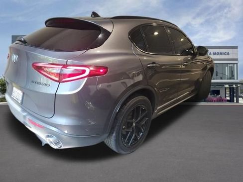 Used 2021 Alfa Romeo Stelvio Sprint w/ Nero Edizione RWD image 3