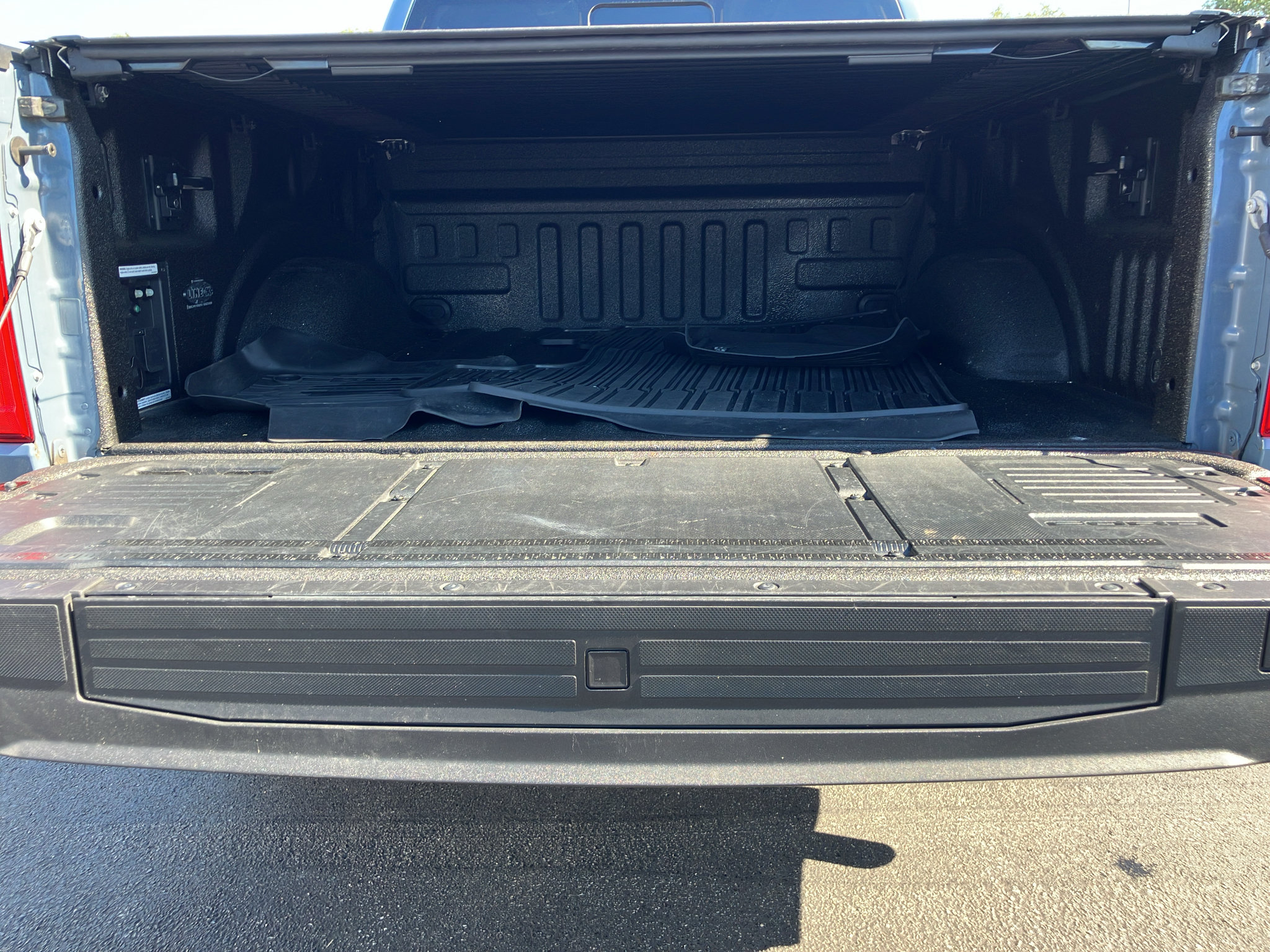 Used 2023 Ford F150 Lariat w/ Equipment Group 502A High AWD/4WD image 7