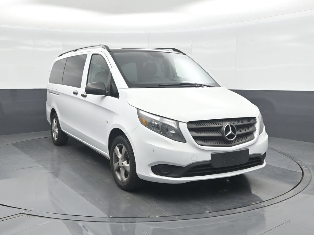 Used 2016 Mercedes-Benz Metris Passenger image 8