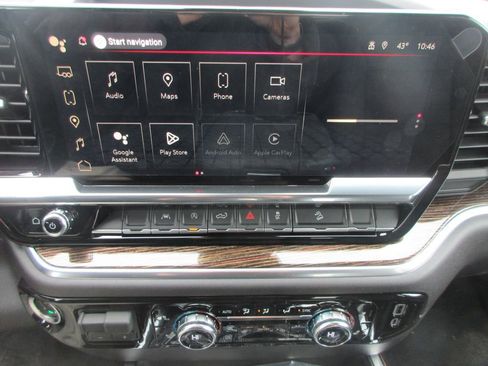 New 2026 GMC Sierra 1500 Elevation image 19