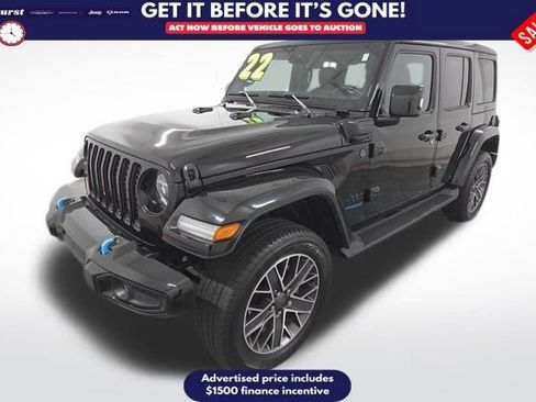 Used 2022 Jeep Wrangler Unlimited Sahara image 1