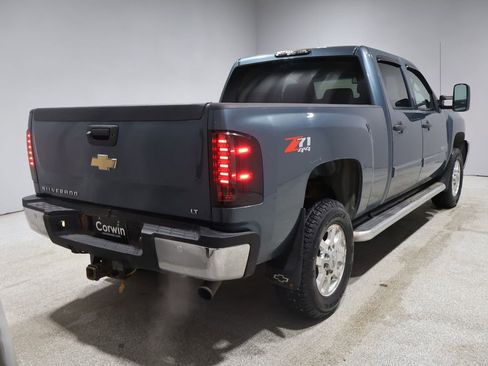 Used 2011 Chevrolet Silverado 2500 LT w/ Interior Plus Package image 2
