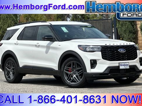 New 2026 Ford Explorer ST-Line w/ ST-Line Street Pack RWD image 1