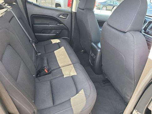 Certified 2019 Chevrolet Colorado LT RWD image 17