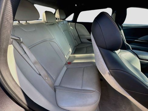 Used 2024 Lucid Air Touring AWD/4WD image 12
