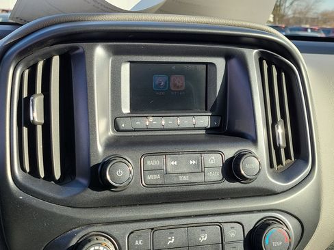 Used 2017 Chevrolet Colorado W/T w/ WT Convenience Package image 21