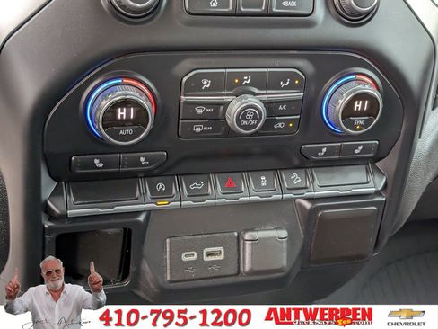 Used 2020 Chevrolet Silverado 1500 RST image 27