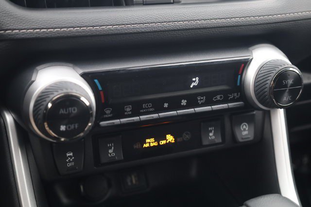 Used 2025 Toyota RAV4 XLE w/ Weather Package AWD/4WD image 16