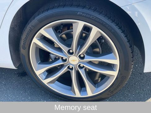 Used 2024 Chevrolet Malibu LT FWD image 24