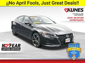 Used 2024 Nissan Altima 2.5 SR video 1