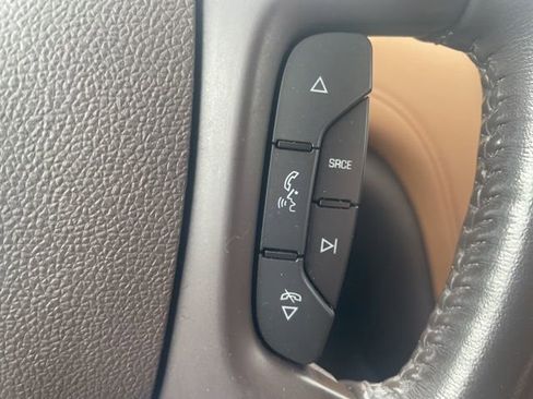 Used 2014 Buick Enclave Premium w/ Trailering Provision Package image 22