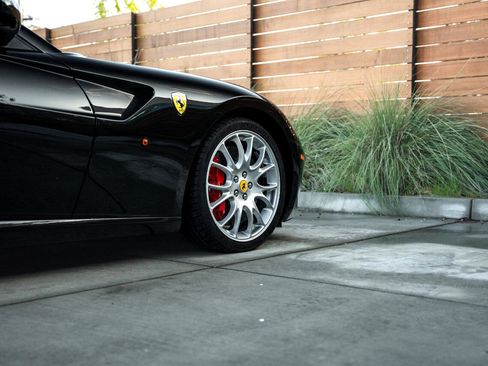Used 2007 Ferrari 599 GTB Fiorano image 16
