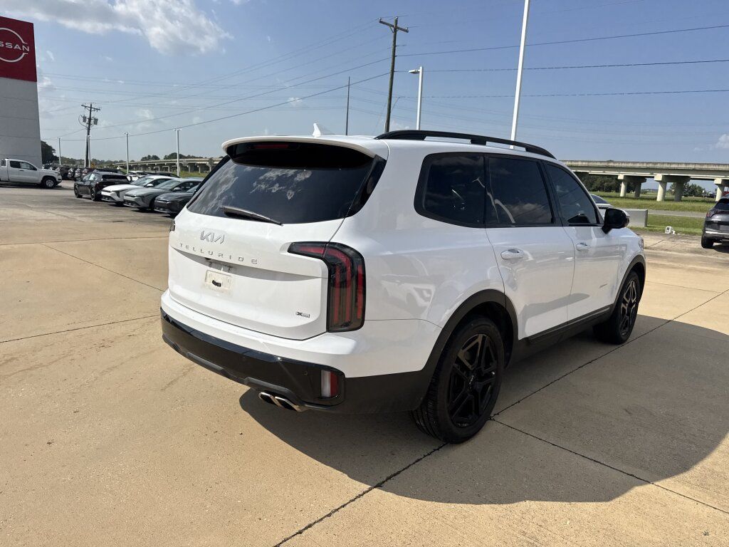 Certified 2024 Kia Telluride SX Prestige X-Line AWD/4WD image 17