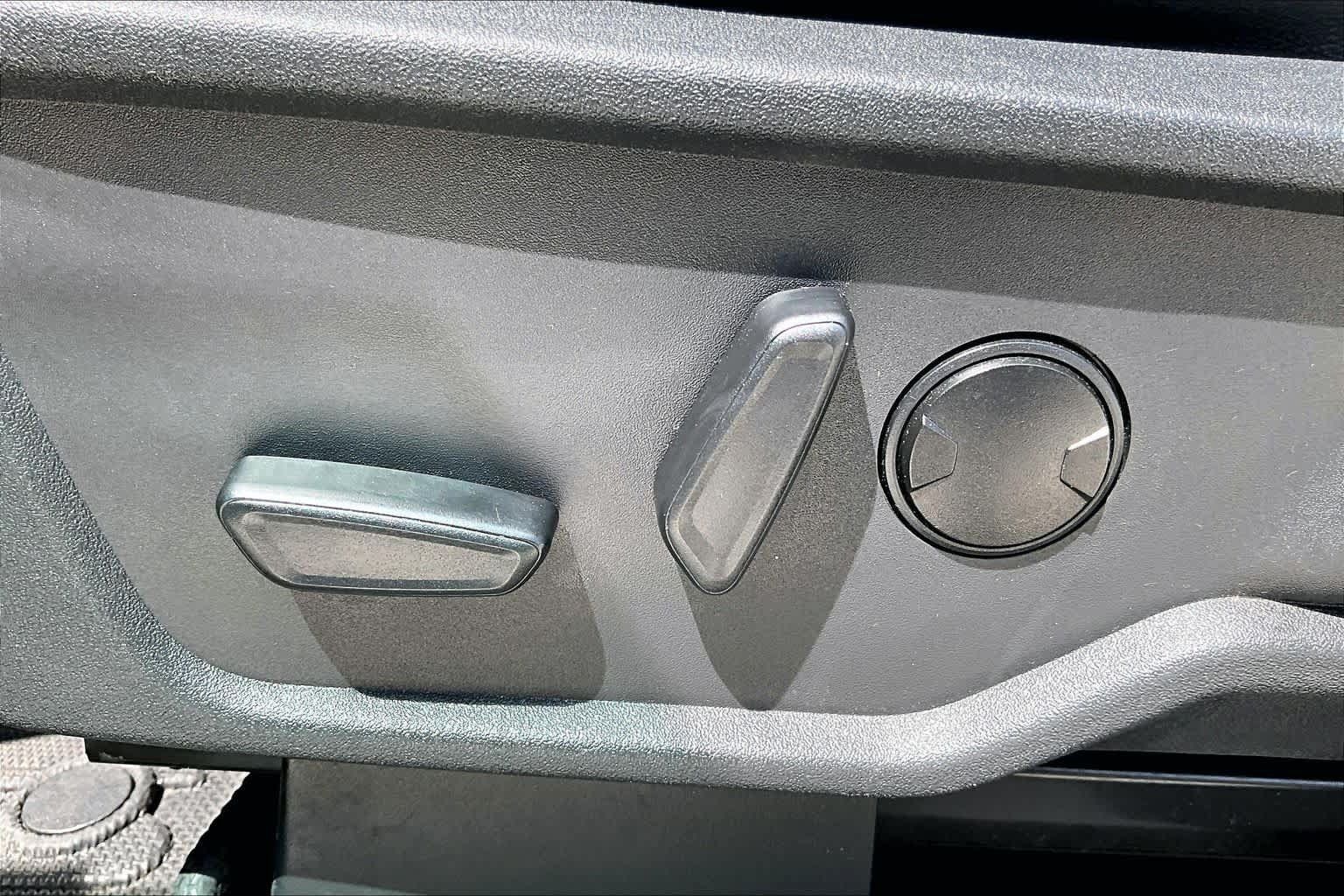 Used 2023 Ford Bronco Wildtrak AWD/4WD image 30