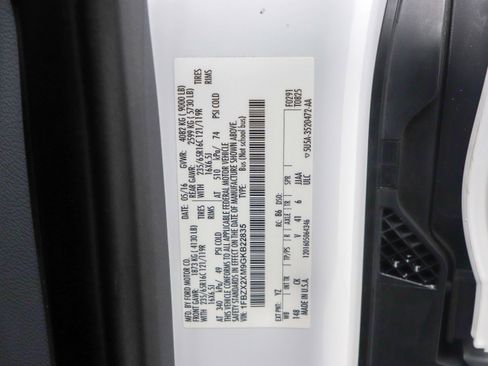 Used 2016 Ford Transit 350 XLT image 33