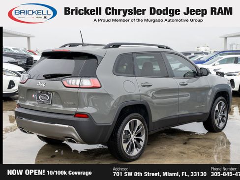 Used 2022 Jeep Cherokee Limited w/ Elite Package image 5