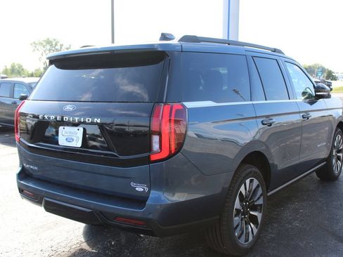 New 2027 Ford Expedition Platinum w/ Driver's Package AWD/4WD image 5