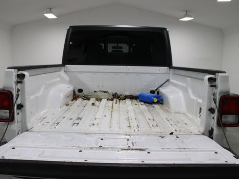 Used 2020 Jeep Gladiator Sport w/ Quick Order Package 24S AWD/4WD image 14
