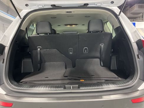 Used 2020 Kia Telluride LX FWD image 37