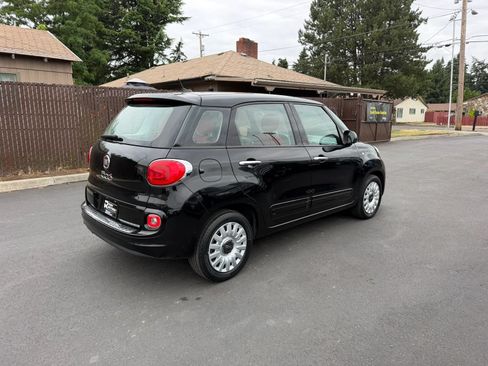 Used 2014 FIAT 500L Pop FWD image 4