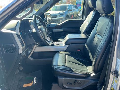 Used 2019 Ford F150 Lariat image 22