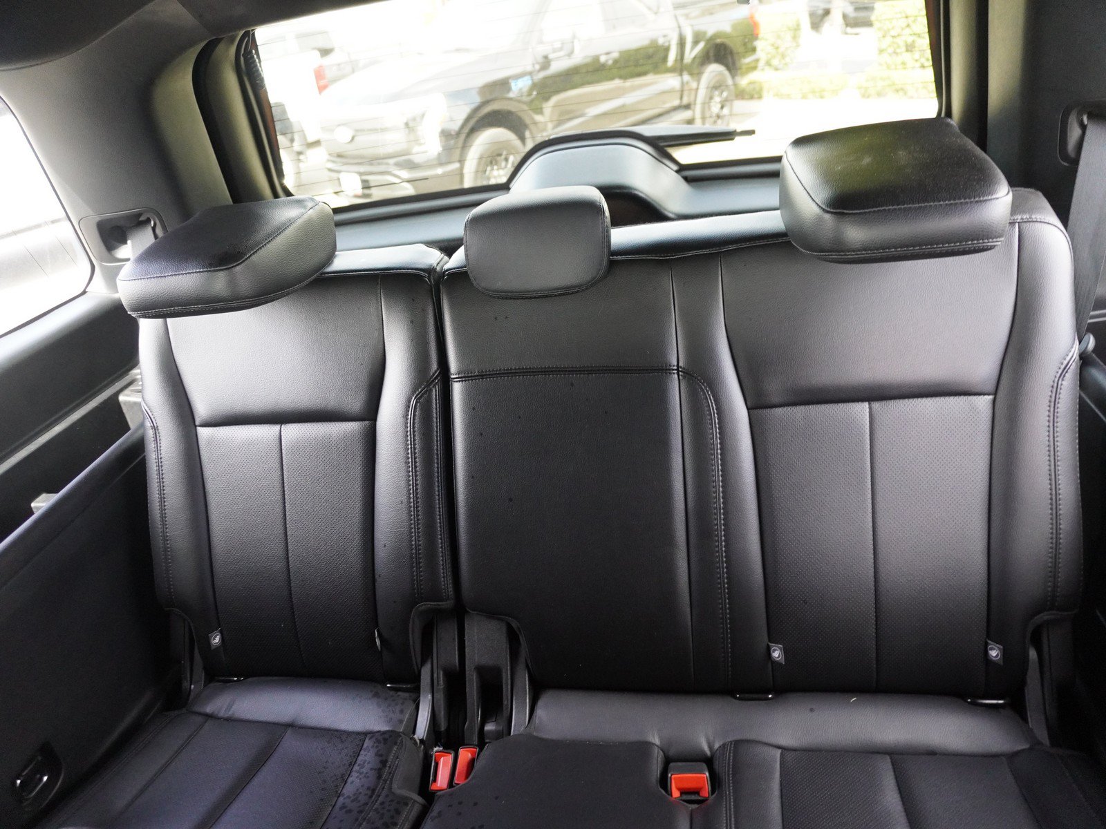 Used 2019 Ford Expedition XLT w/ Equipment Group 202A RWD image 16