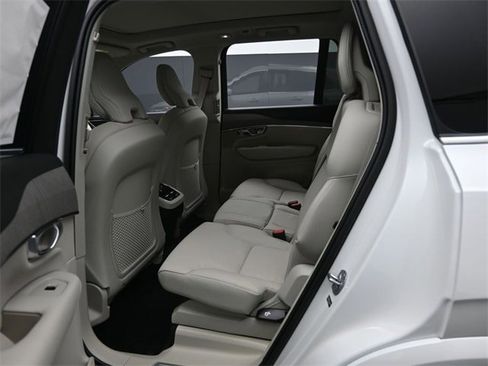New 2025 Volvo XC90 B6 Plus w/ Protection Package Premier image 23