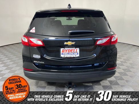 Used 2019 Chevrolet Equinox LS w/ LS Convenience Package FWD image 5