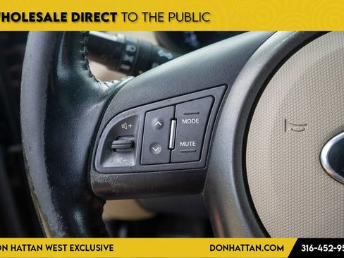 Used 2013 Kia Soul ! FWD image 10