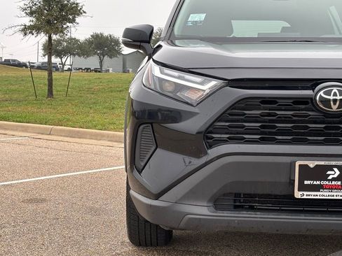 Used 2024 Toyota RAV4 XLE image 4