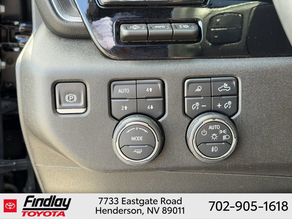 Used 2024 Chevrolet Silverado 3500 High Country w/ Technology Package AWD/4WD image 22