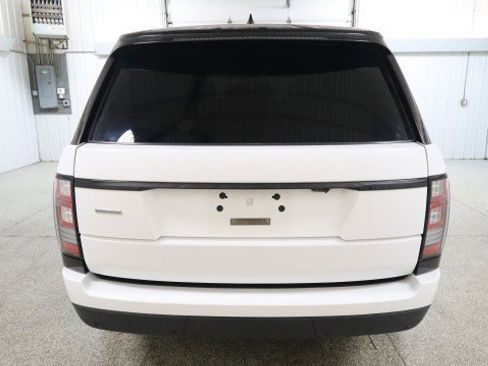 Used 2017 Land Rover Range Rover Supercharged image 8
