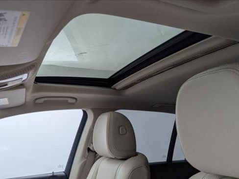 Used 2020 Mercedes-Benz GLE 350 w/ Premium Package image 31