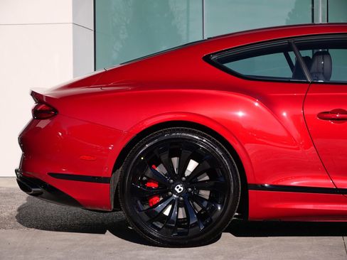 New 2026 Bentley Continental GT image 9