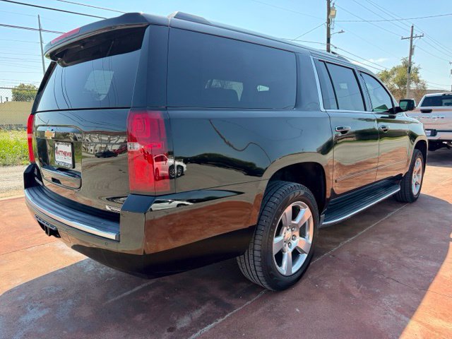 Used 2018 Chevrolet Suburban Premier AWD/4WD image 5