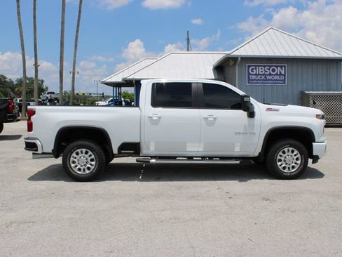 Used 2025 Chevrolet Silverado 2500 LT AWD/4WD image 13