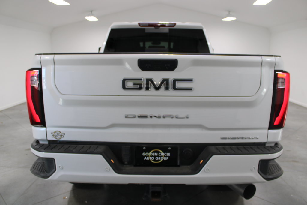 Used 2025 GMC Sierra 3500 Denali Ultimate AWD/4WD image 8